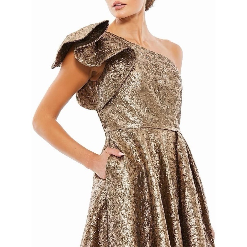 $498 Mac Duggal 67906 Bronze Metallic One Shoulder Bow Tea Midi Dress Size 8 - Picture 3 of 12